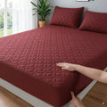 Quilted water-prof matress protector.
